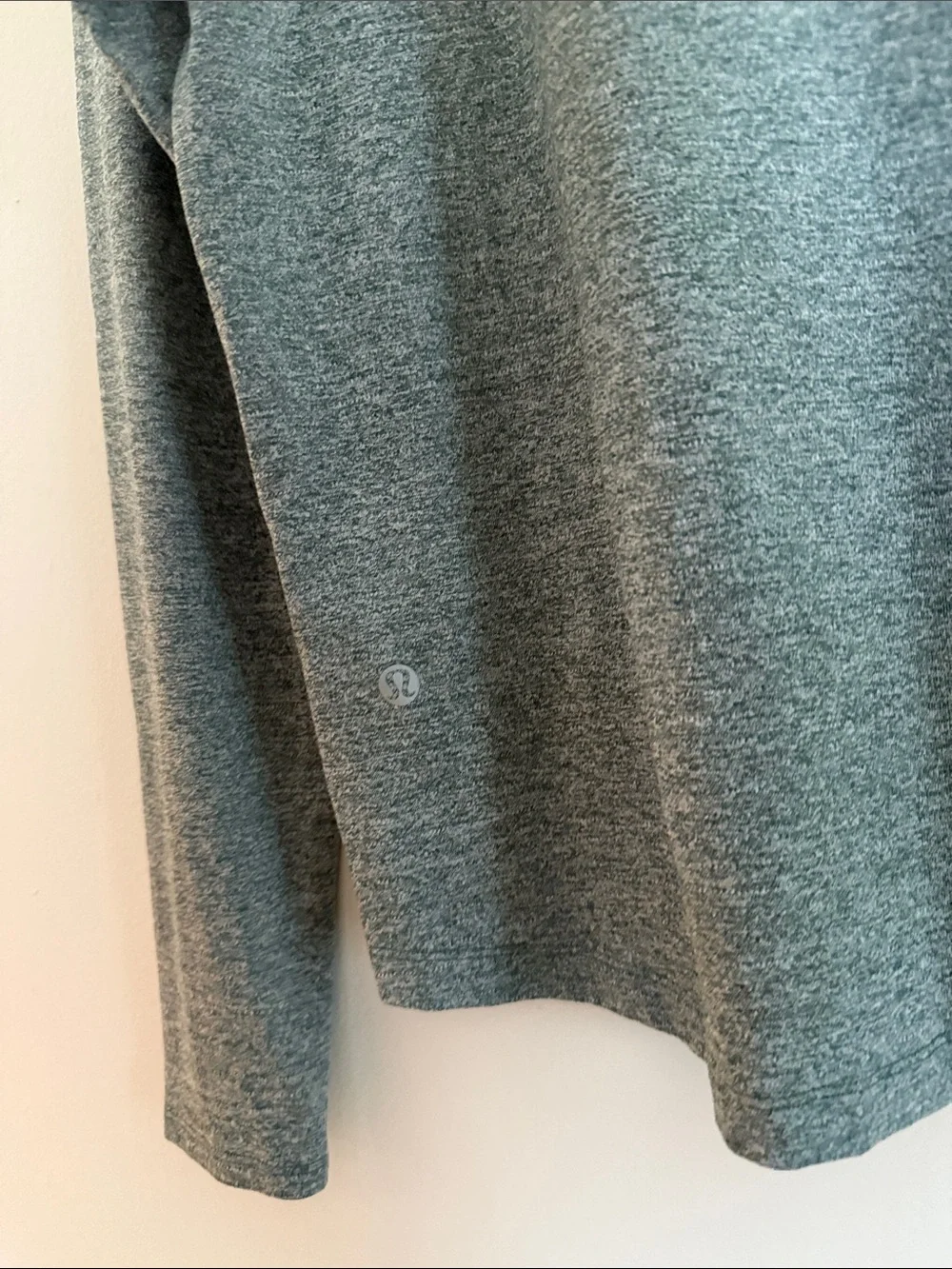 Women’s Lululemon License To Train Longsleeve